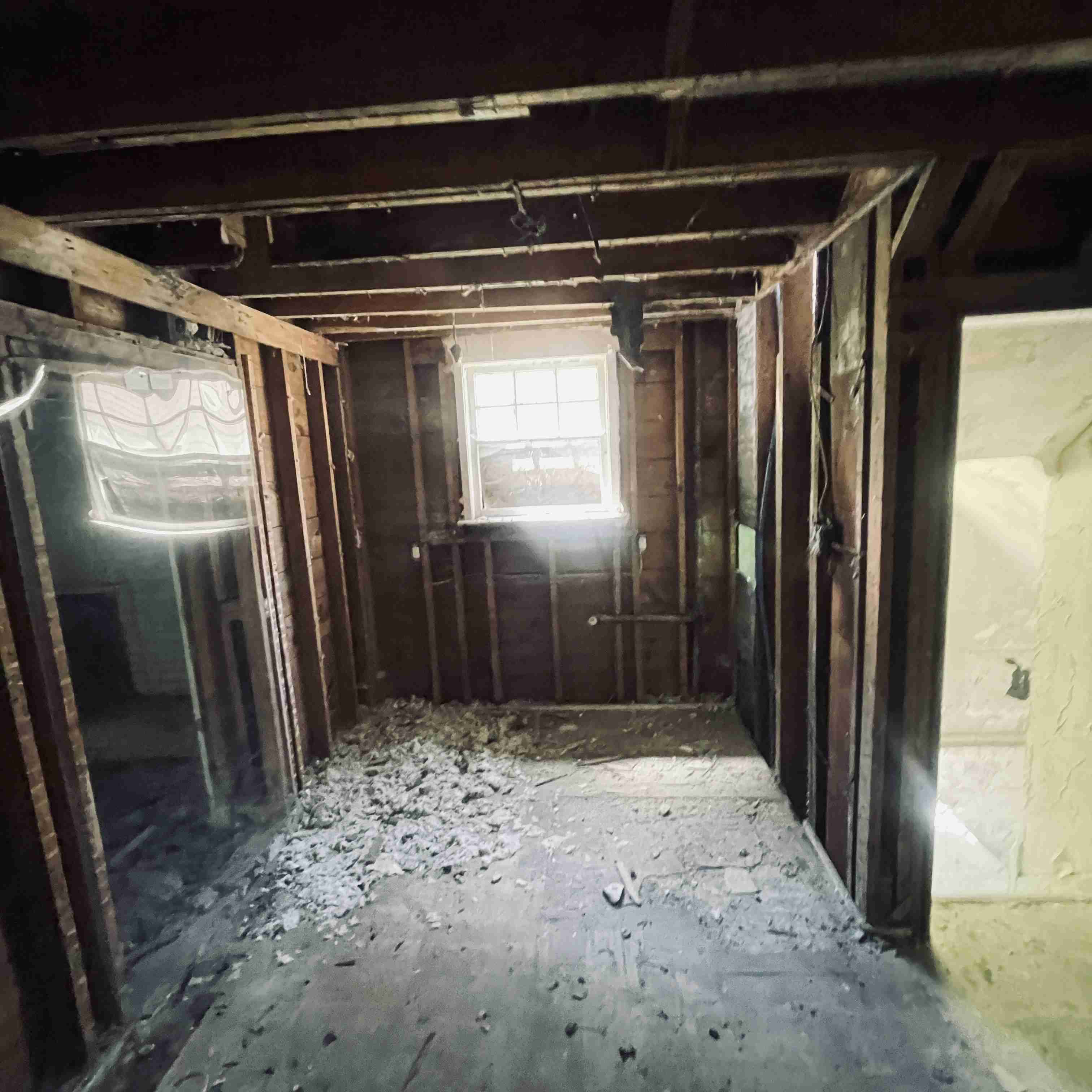 14910 Robson (55).jpg